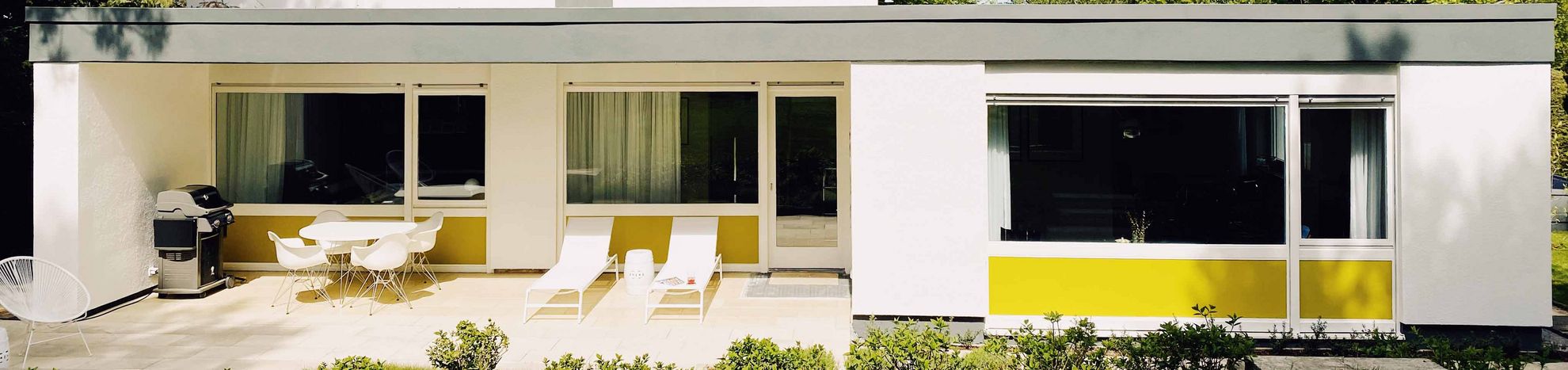 Haus in Karlsruhe in Le Corbusier 4320F vert olive vif